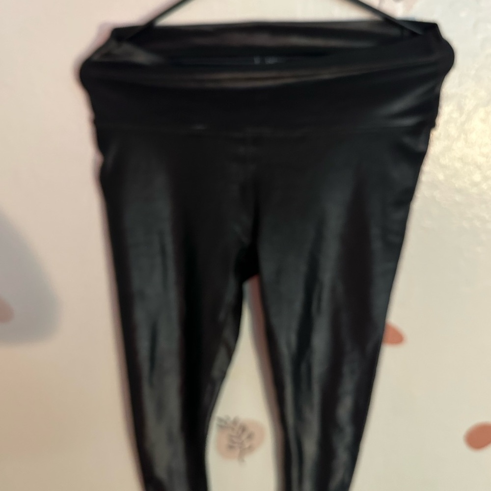 Beyond Yoga Black High-Waist Leggings – Shiny Stretch, Yoga/Workout Pants